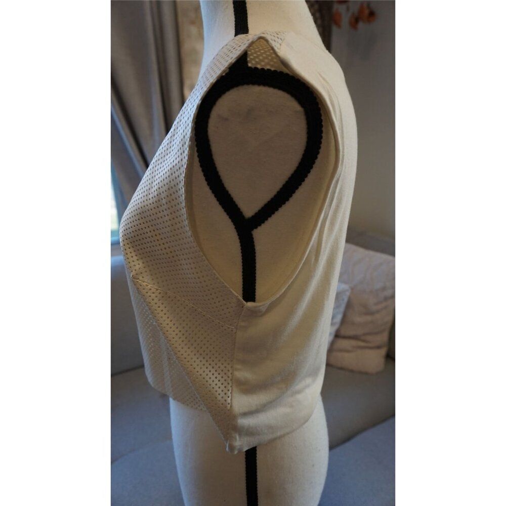 Bailey 44 Kwaito Alabaster Top - Size M - Perforated Sleeveless Minimalist - Picture 8 of 10